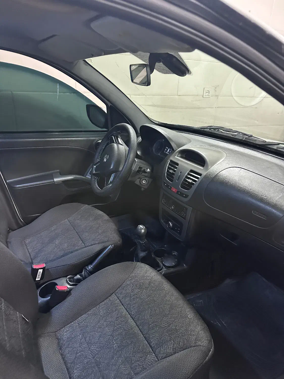 مدل ۱۴۰۲s   فول|خودرو سواری و وانت|یزد, |دیوار