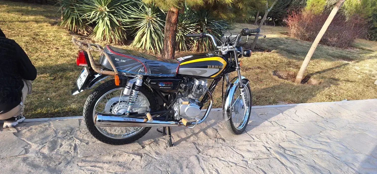 موتور رهرو ۴۰۳|موتورسیکلت|قم, شهر قائم|دیوار