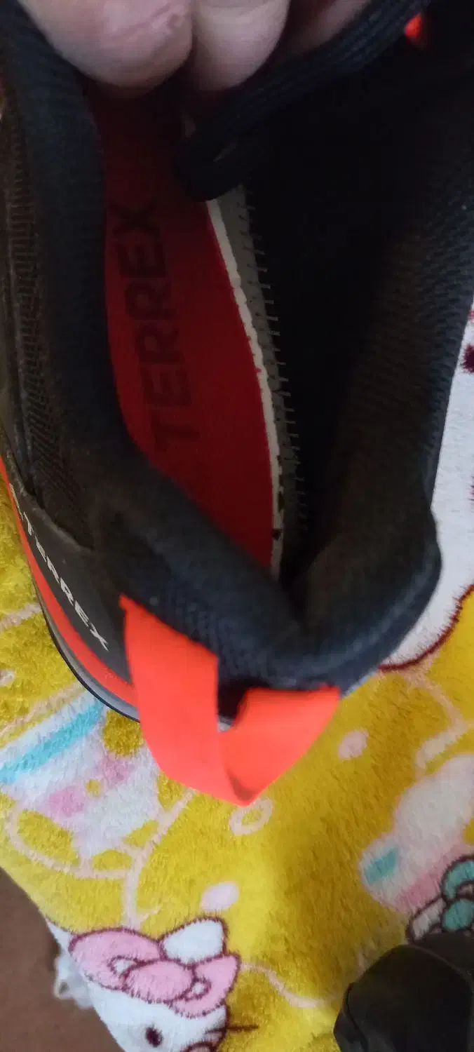 کفش آدیداس ترکس اورجینال مشکی قرمز|کیف، کفش، کمربند|سنندج, |دیوار