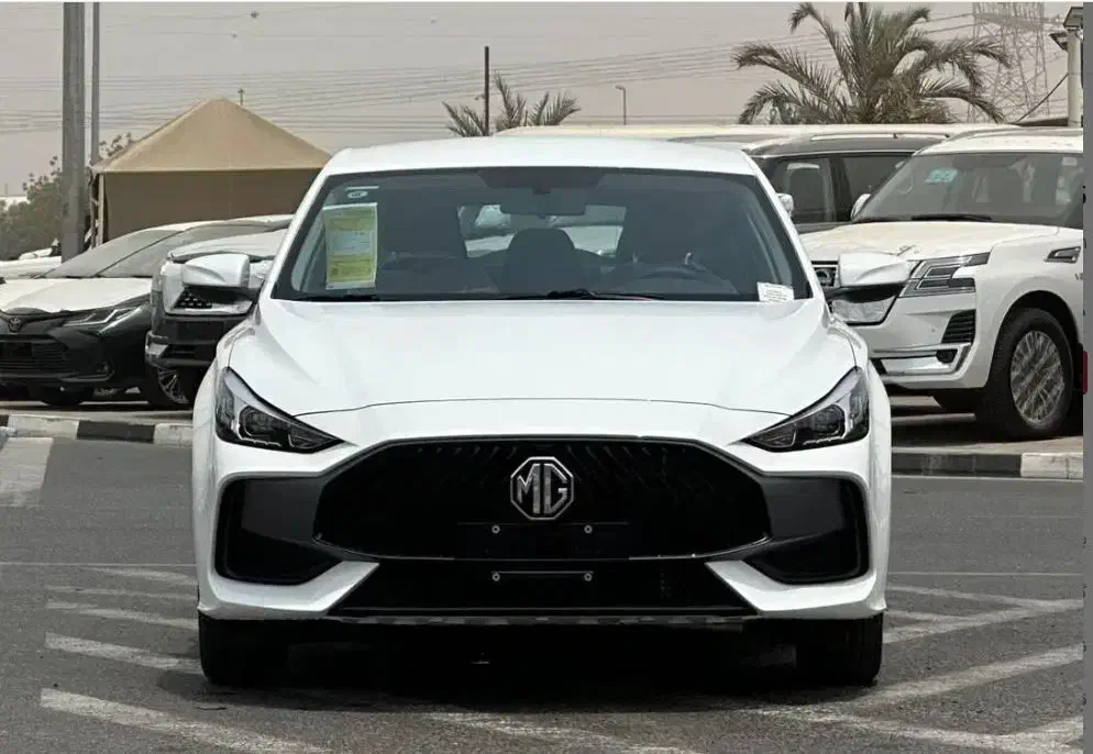 ام جی5  2025 سفید|خودرو سواری و وانت|بابل, |دیوار