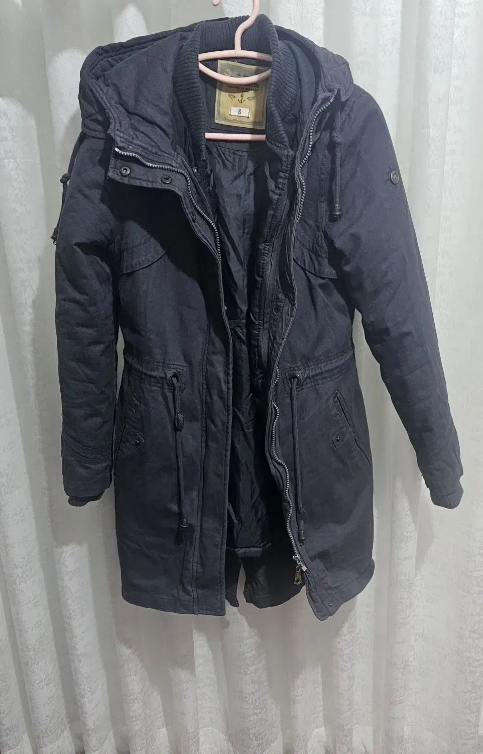 کاپشن|لباس|سمنان, |دیوار