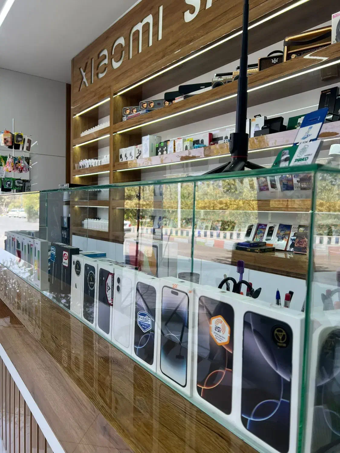 فروش انواع موبایل اقساط ۱۲ ماهه|موبایل|میبد, |دیوار