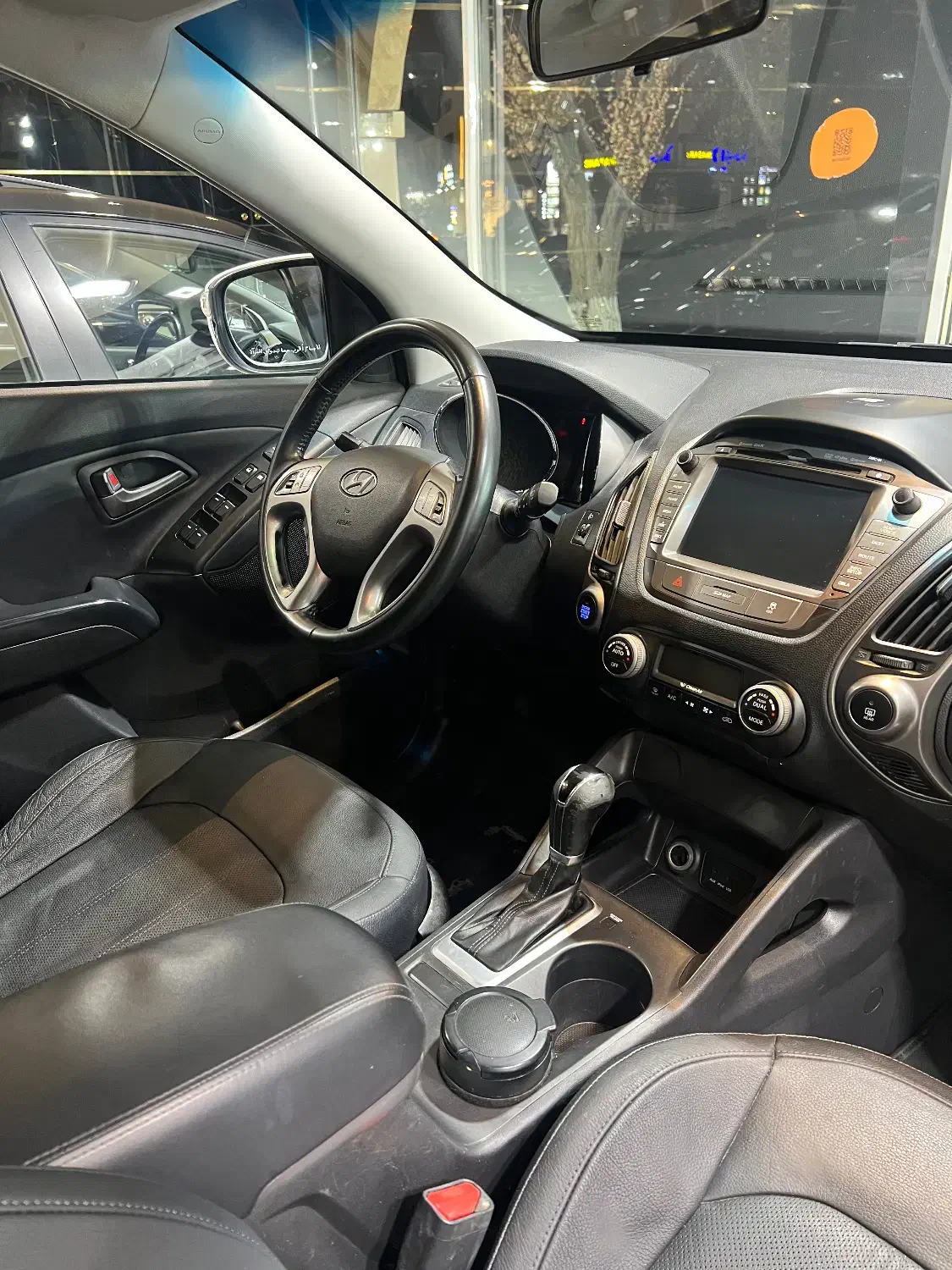 هیوندای توسان ۲۰۱۵ نیوفیس|خودرو سواری و وانت|یزد, |دیوار