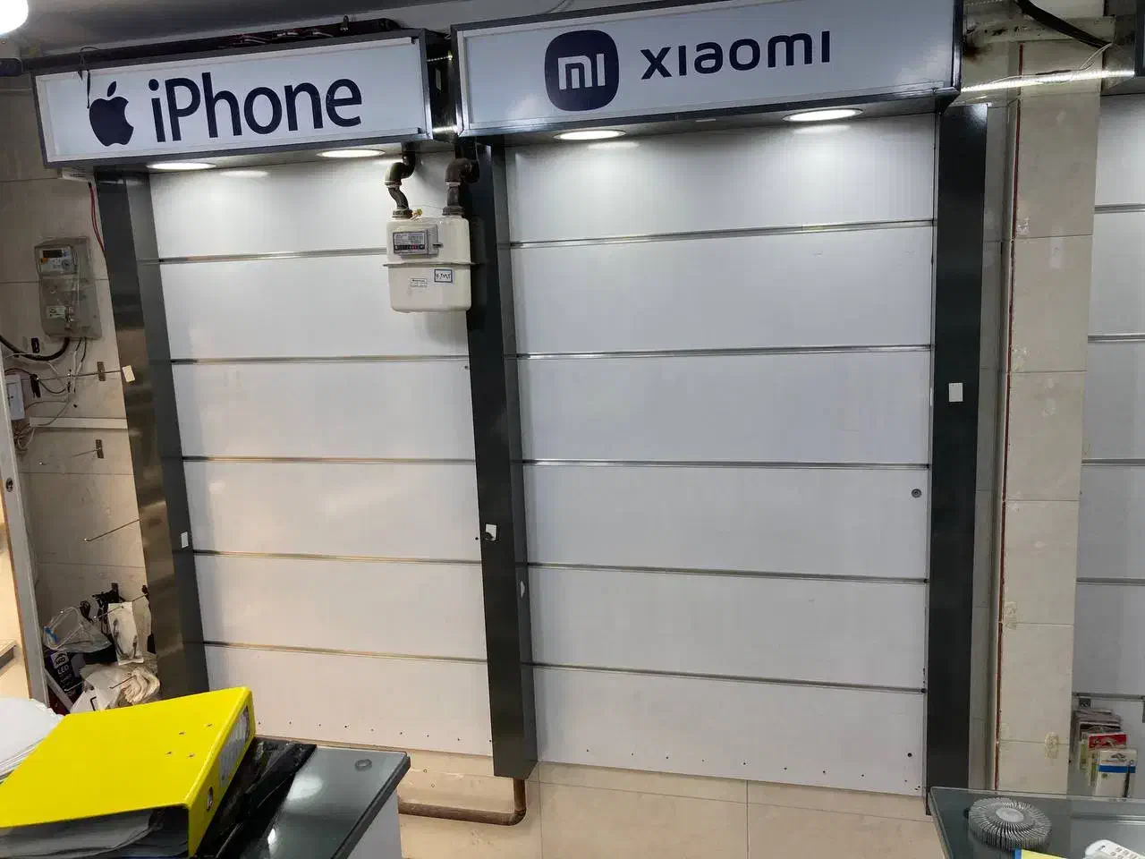 فروش ویترین های موبایل فروشی|فروشگاه و مغازه|سهند, |دیوار