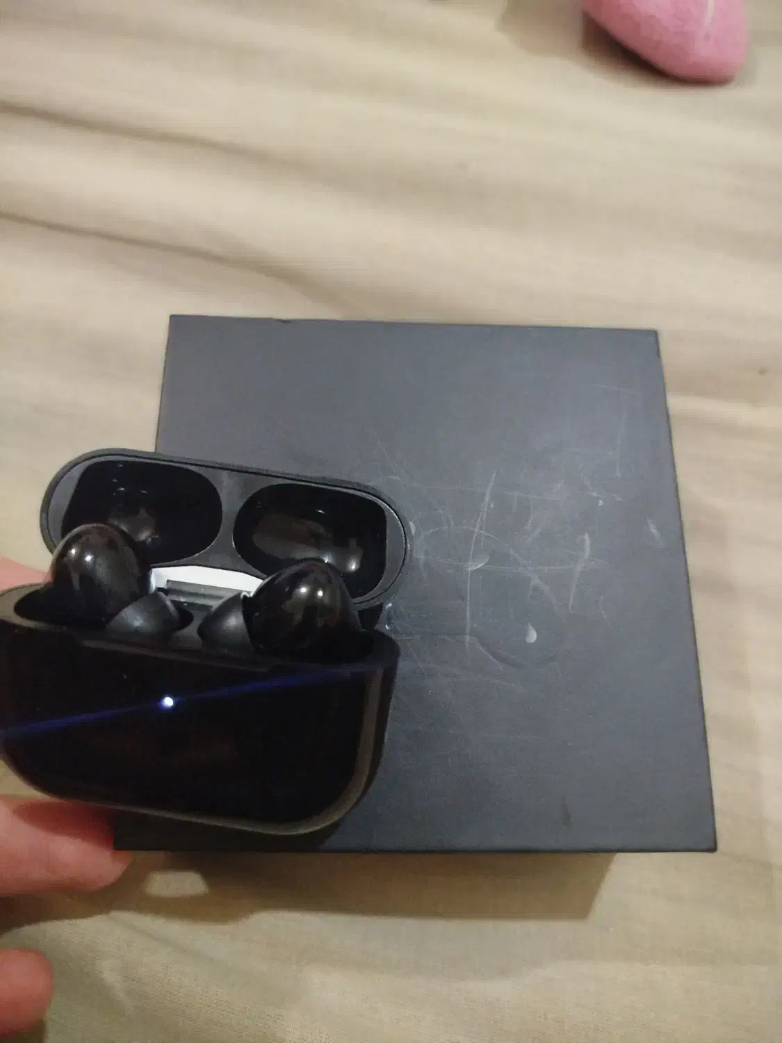 ایرپاد|لوازم جانبی موبایل و تبلت|کبودرآهنگ, |دیوار