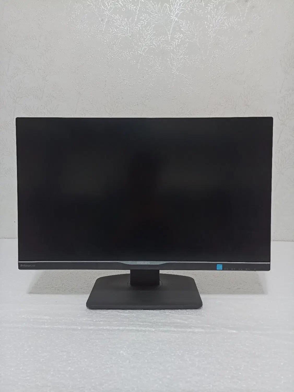 مانیتور 25 اینچ فیلیپس رزولوشن 2K(مناسب گیم،طراحی)|قطعات و لوازم جانبی رایانه|دزفول, |دیوار