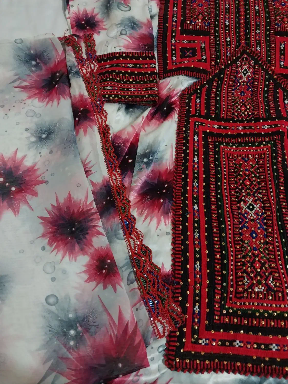 لباس زی آستین|لباس|ایرانشهر, |دیوار