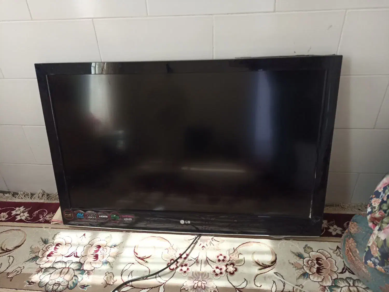 تلویزیون 43اینچ ال سی دی|تلویزیون و پروژکتور|سیرجان, |دیوار