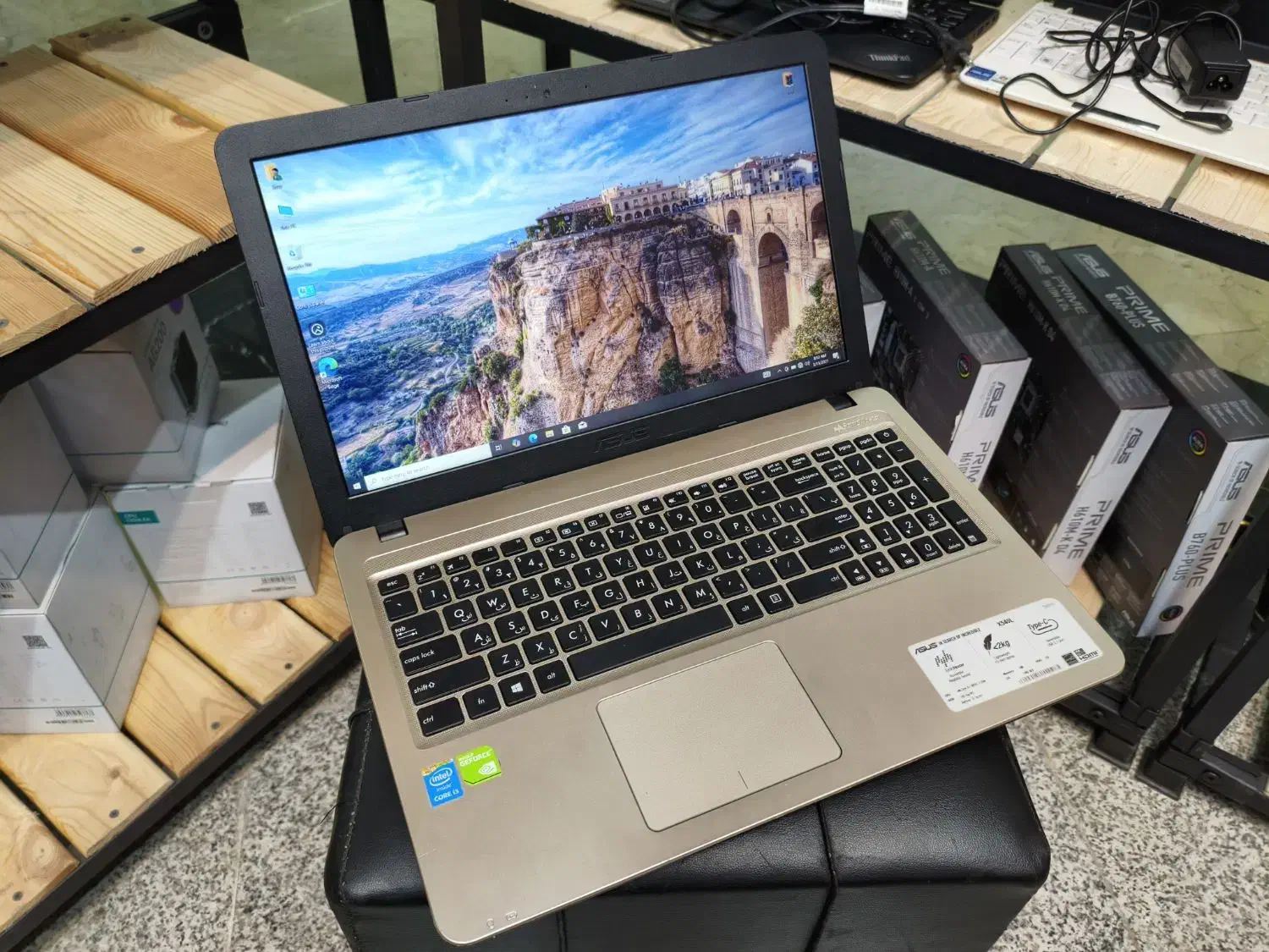 لپ تاپ ایسوس 2 گیگ گرافیک مجزا|رایانه همراه|تهران, خلیج فارس|دیوار