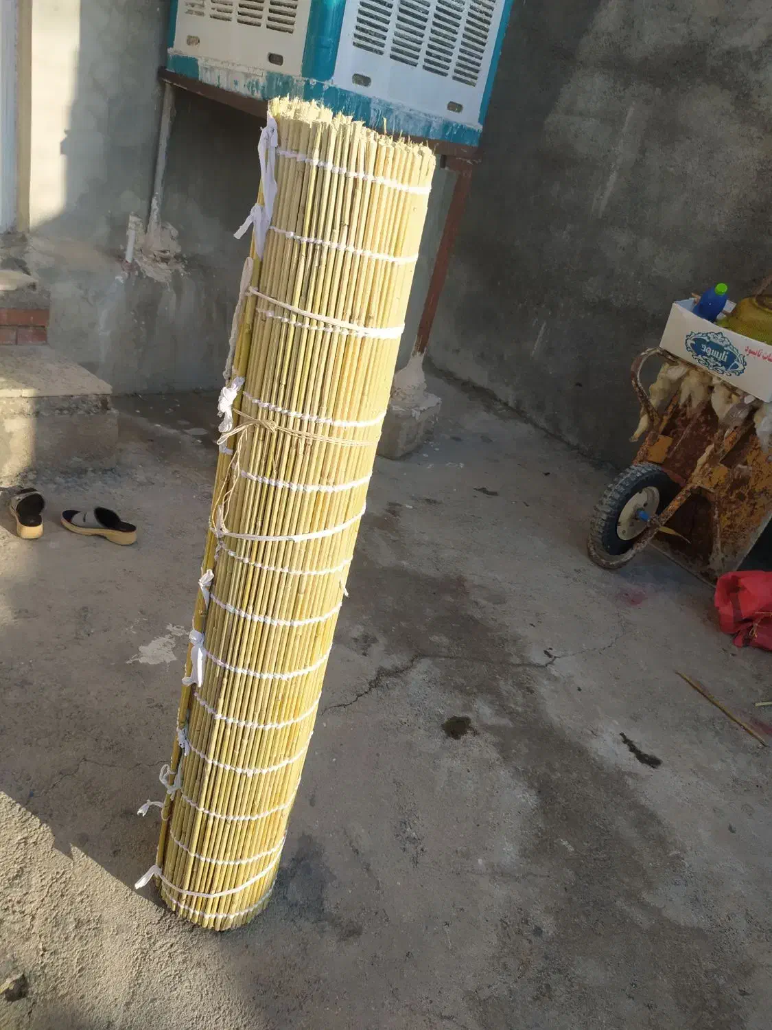 چیتو له پنجره ای|پرده، رانر، رومیزی|آبدانان, |دیوار