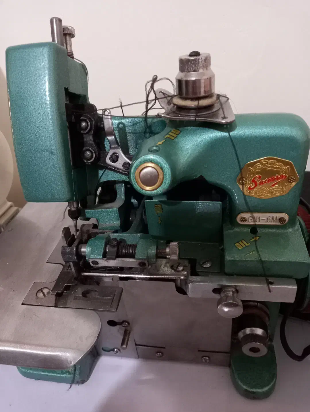 سر دوز سه نخ|چرخ خیاطی و ریسندگی|همدان, |دیوار