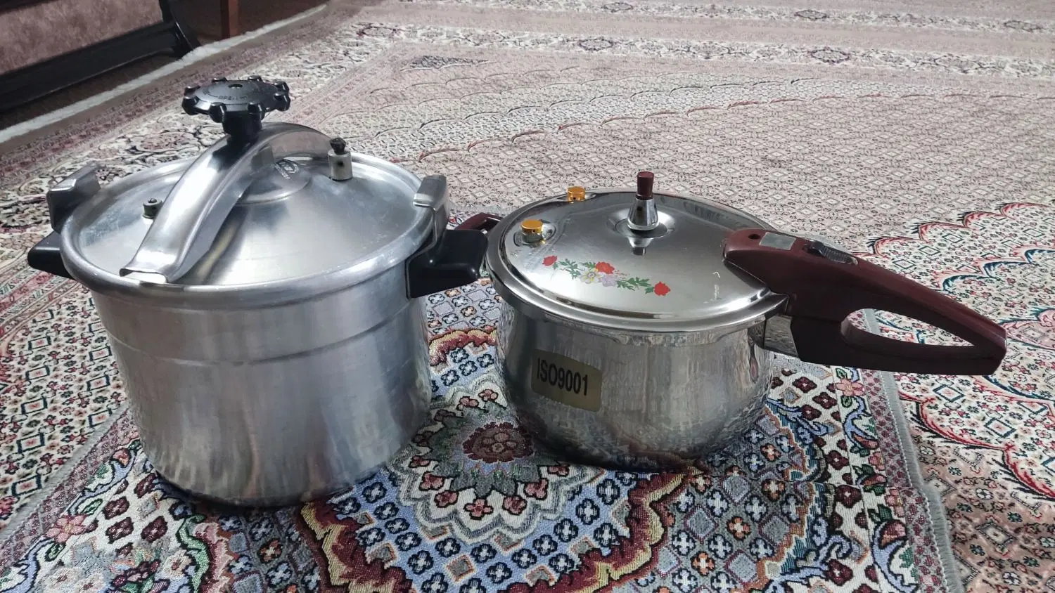 زودپز|ظروف پخت‌وپز|بروجرد, |دیوار