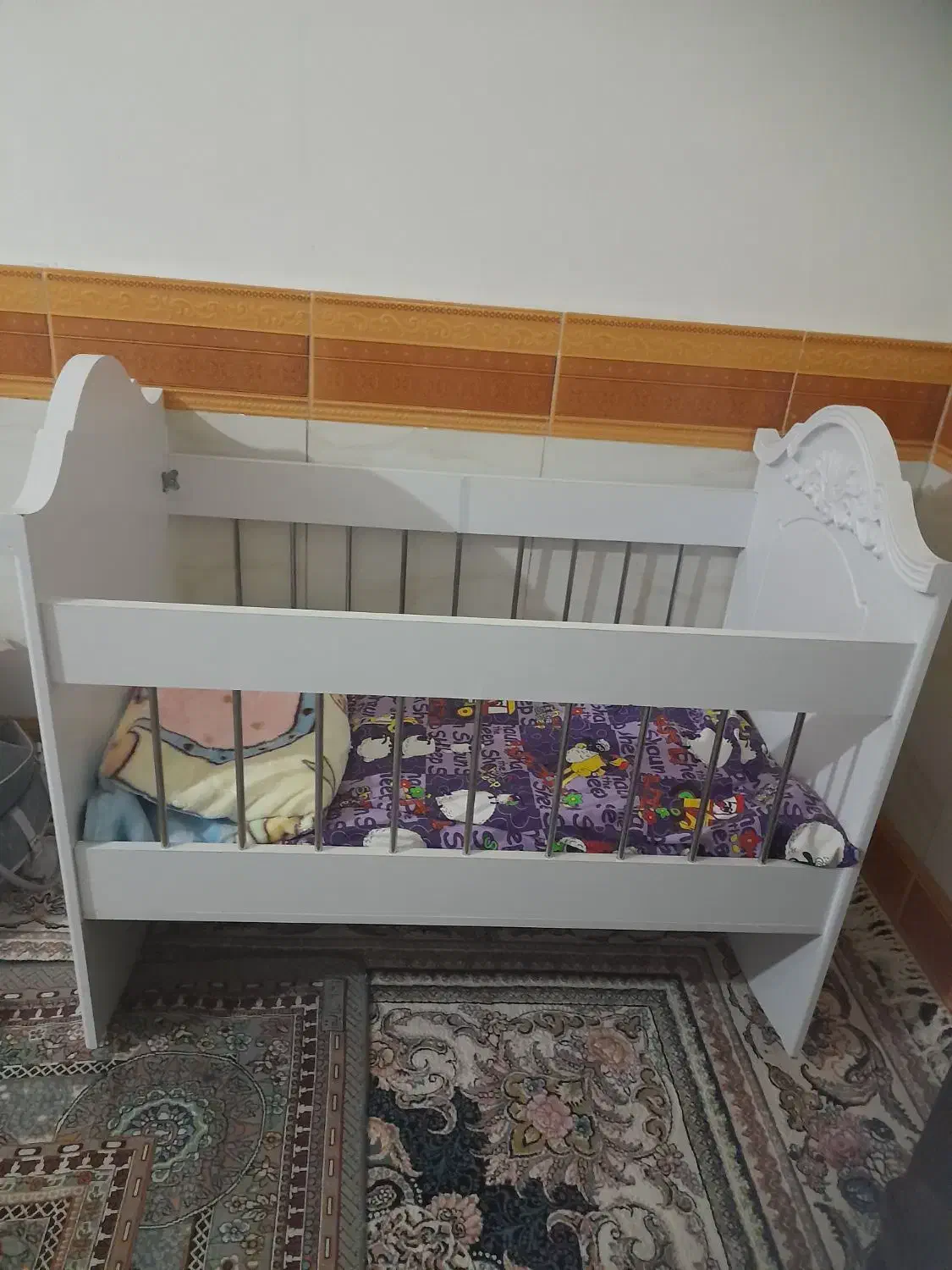 گهوار|تخت و صندلی بچه|شیروان (خراسان), |دیوار