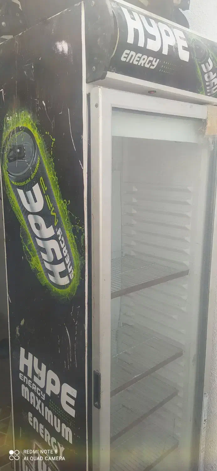 دو عدد یخچال یکی ویترینی ویکی صندوقی معاوضه|فروشگاه و مغازه|کیش, |دیوار