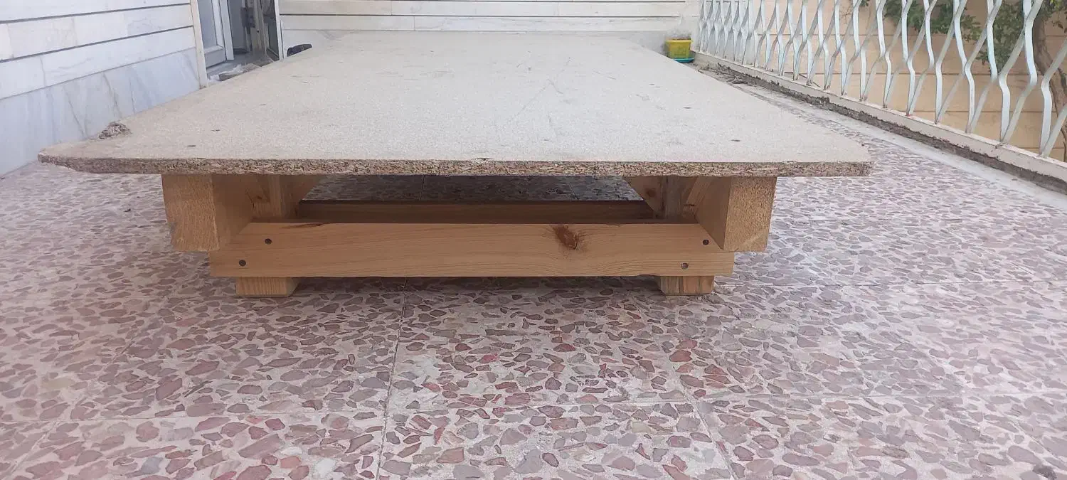 تخت خواب چوبی شیک و محکم|تخت و سرویس خواب|سبزوار, امام خمینی (ناوی)|دیوار