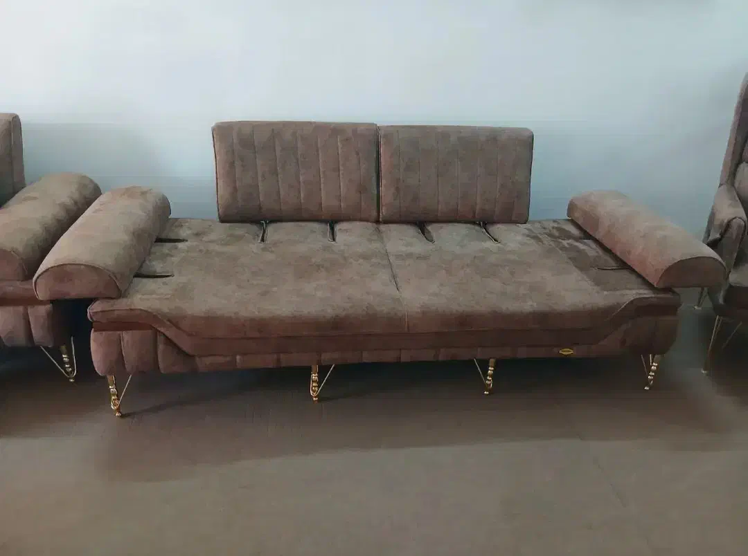 مبل راحتی چستری تخت شو سفارشی ترکیه مرینوس|مبلمان خانگی و میز عسلی|خوی, |دیوار