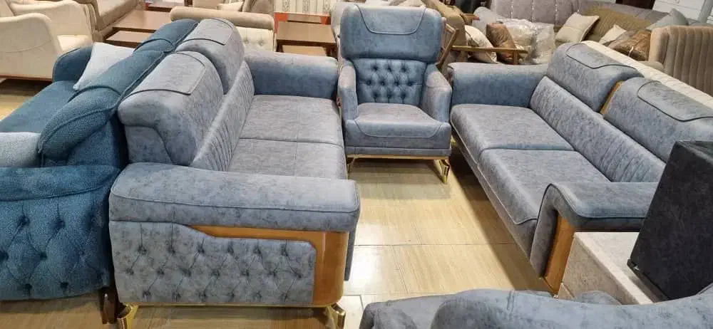 مبل هفت نفره وینا//|مبلمان خانگی و میز عسلی|بم, |دیوار