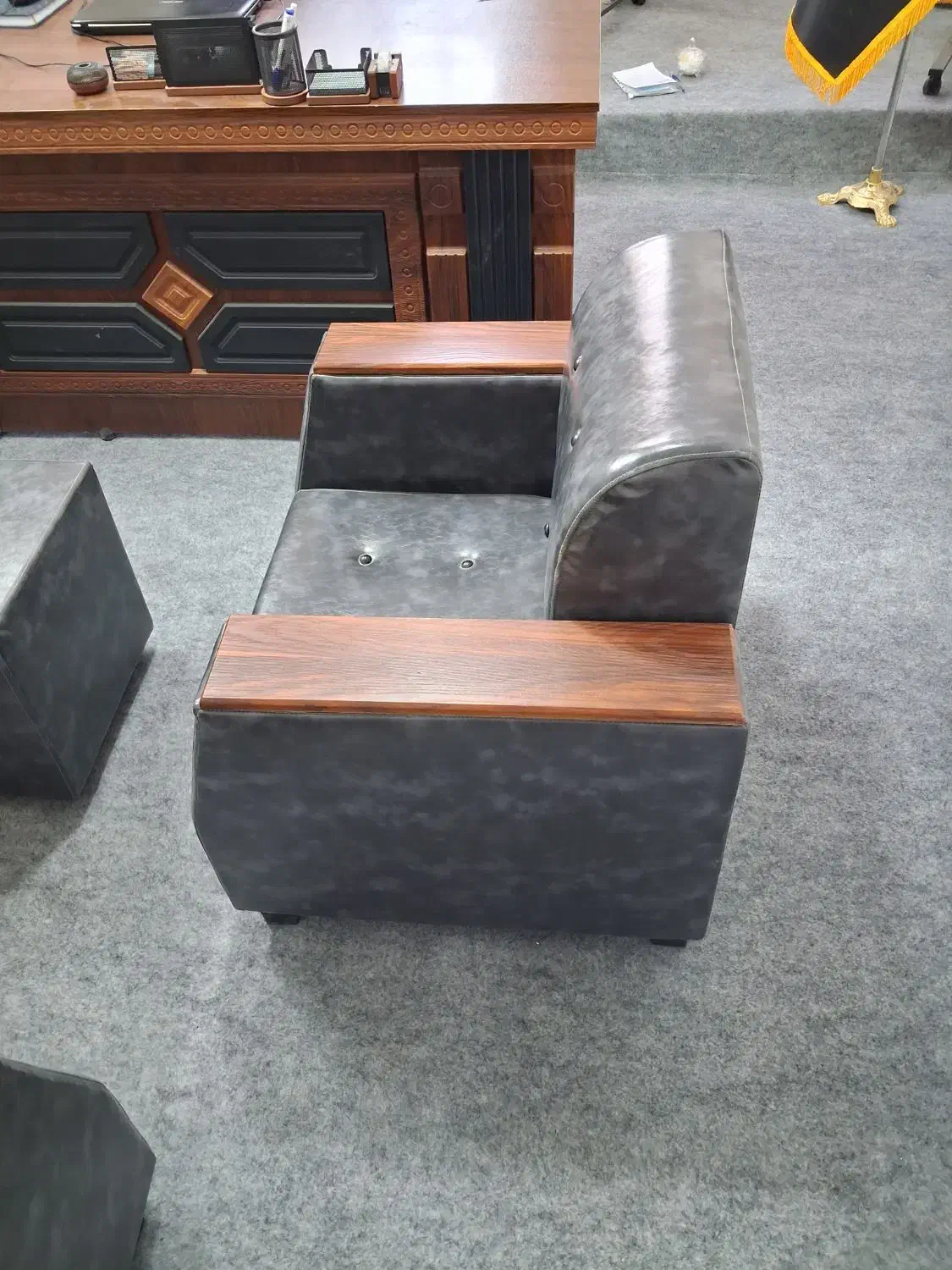 فروش میز.دراور.مبلمان۴نفر.صندلی اداری.میز جلو مبلی|مبلمان خانگی و میز عسلی|یزد, |دیوار