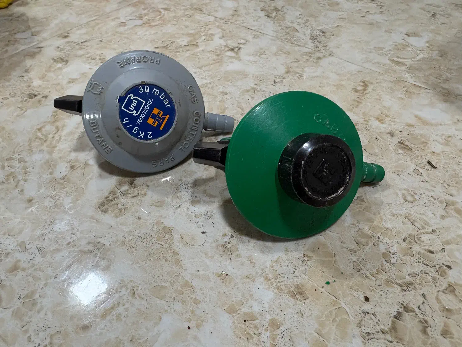 دو عدد رگلاتور سالم|اجاق گاز و لوازم برقی پخت‌وپز|آبادان, |دیوار