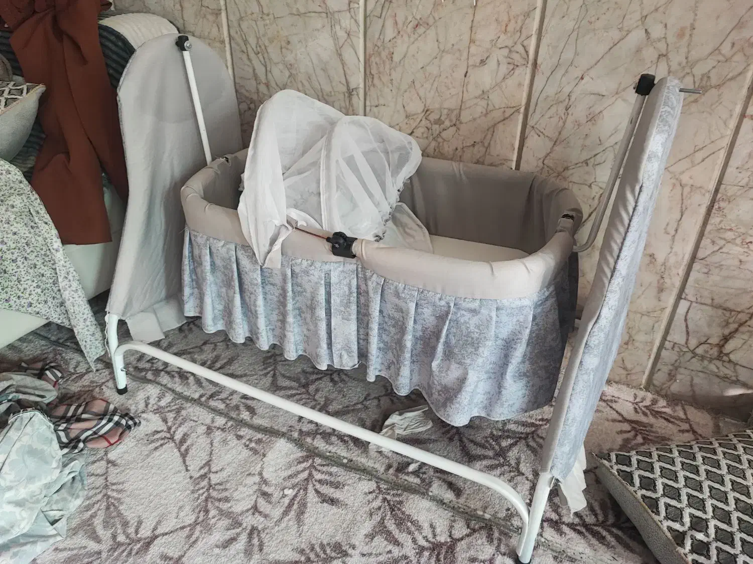 گهواره نوزاد|تخت و صندلی بچه|مشهد, ثامن|دیوار