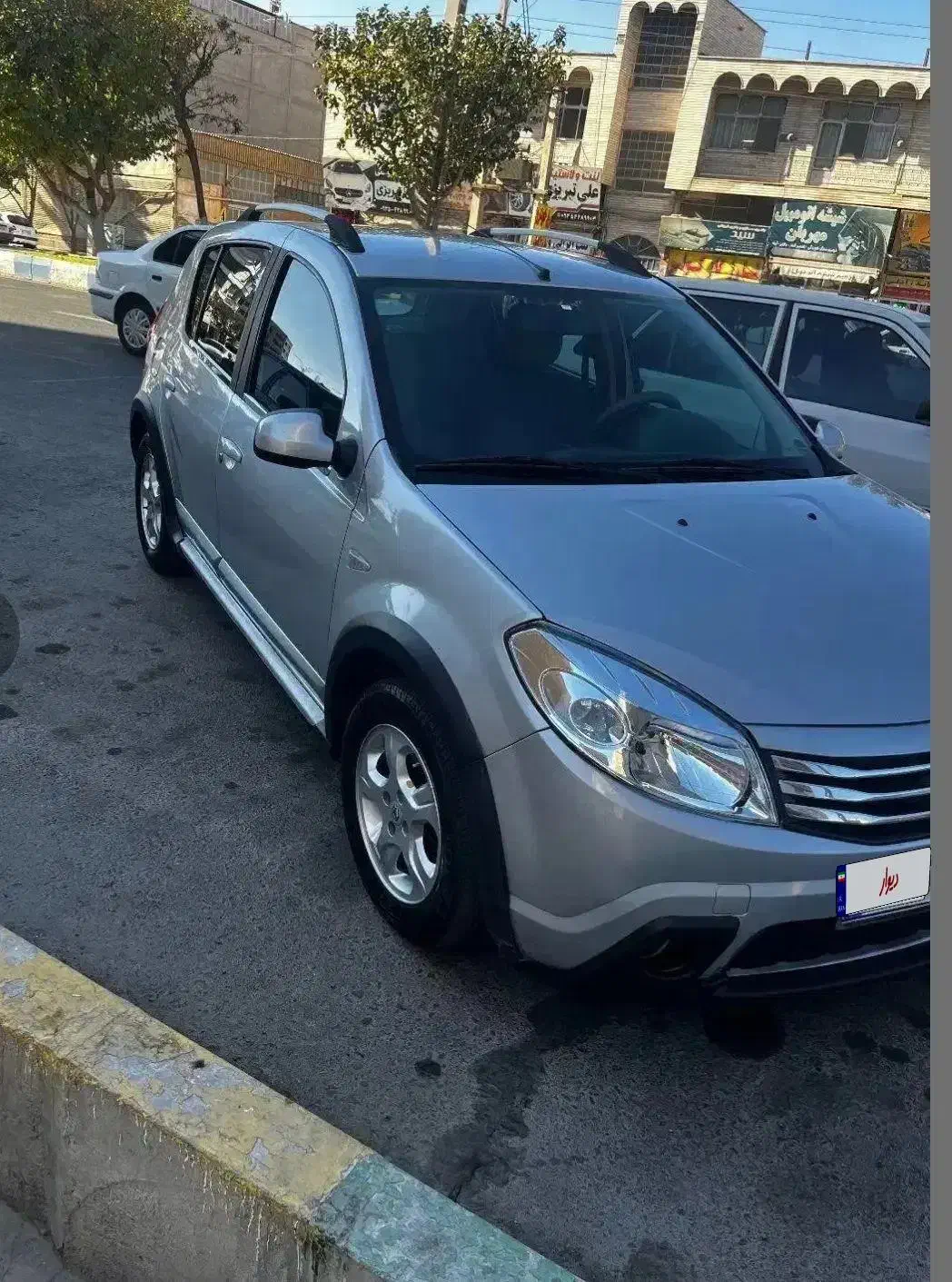 ساندرو اتومات ۹۶|خودرو سواری و وانت|تهران, شهرک آزمایش|دیوار