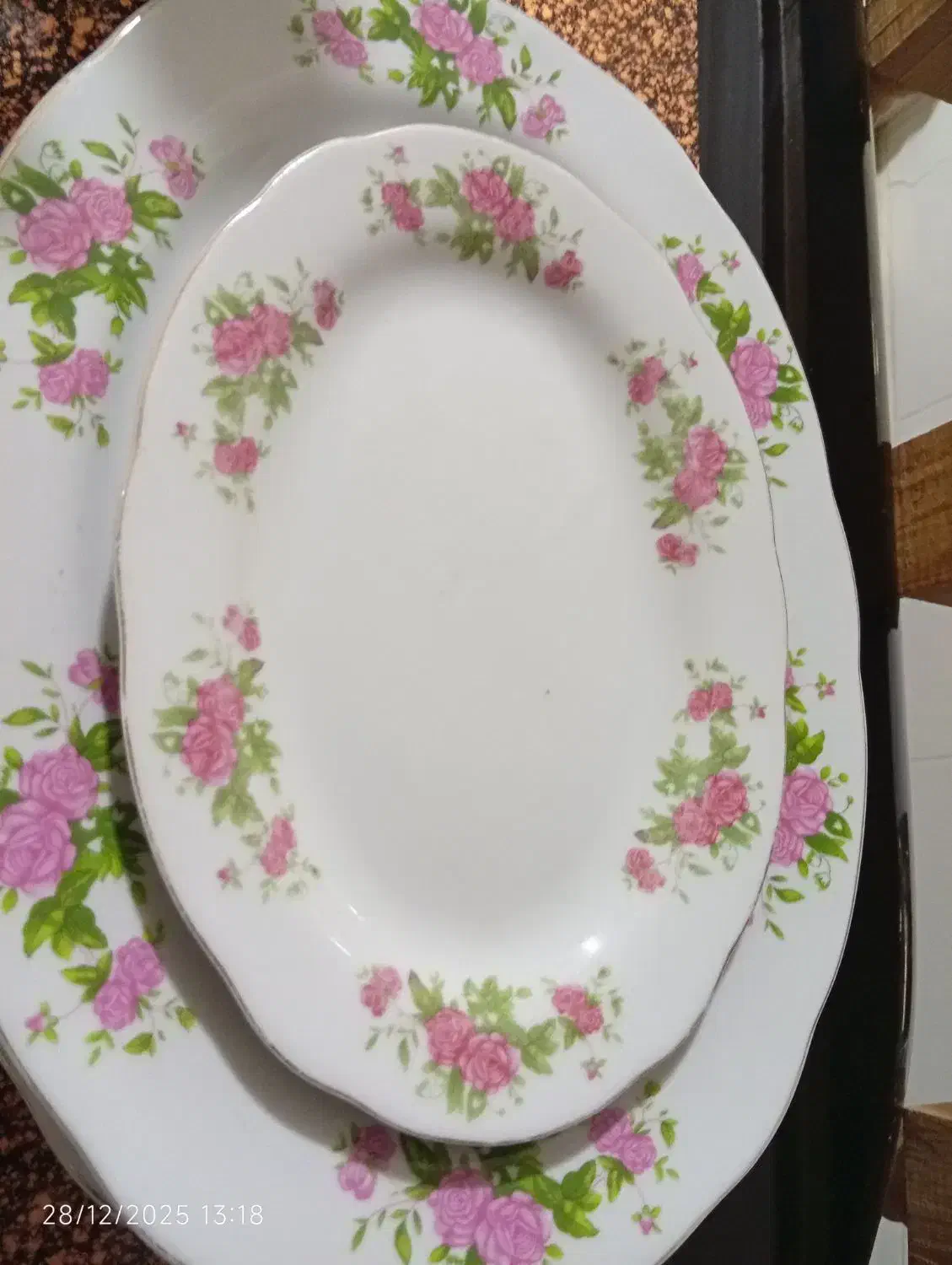 چینی گل سرخی|ظروف سرو و پذیرایی|تهران, وصفنارد|دیوار