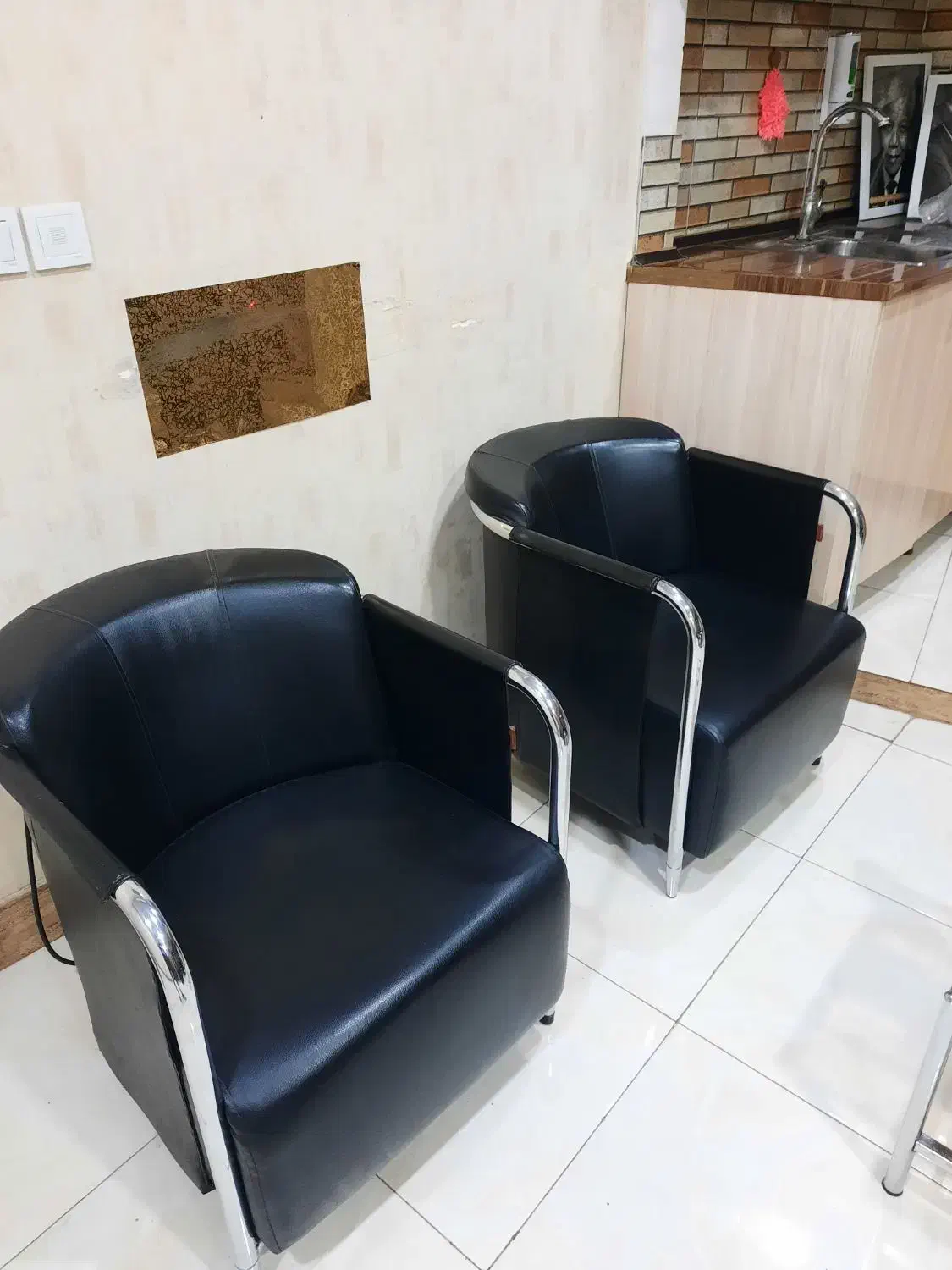 نیم ست اداری چرم برند کامپی سیستم|مبلمان اداری|مشهد, ایثار|دیوار