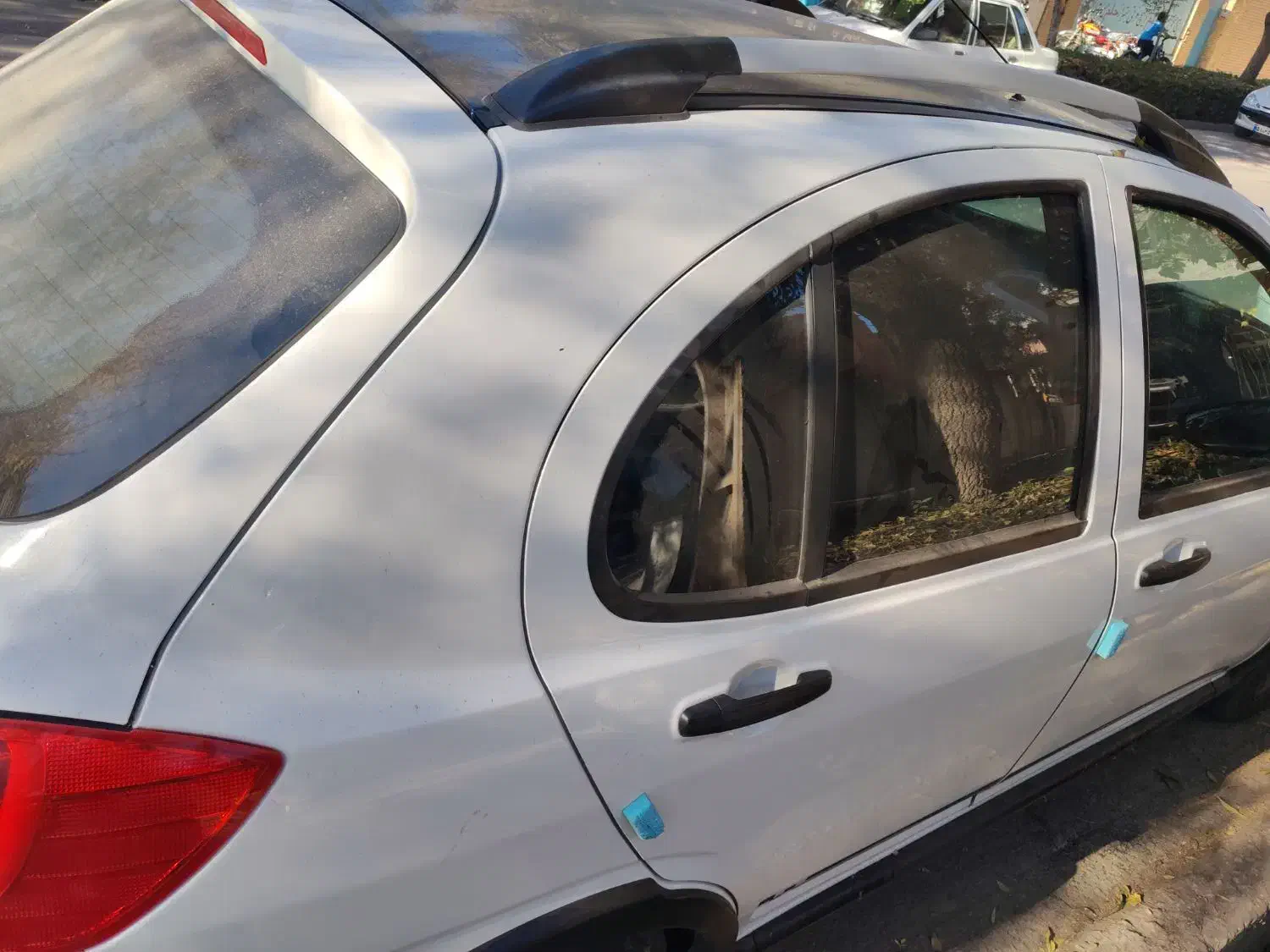 کوئیک R سفید مشکی|خودرو سواری و وانت|بجنورد, |دیوار