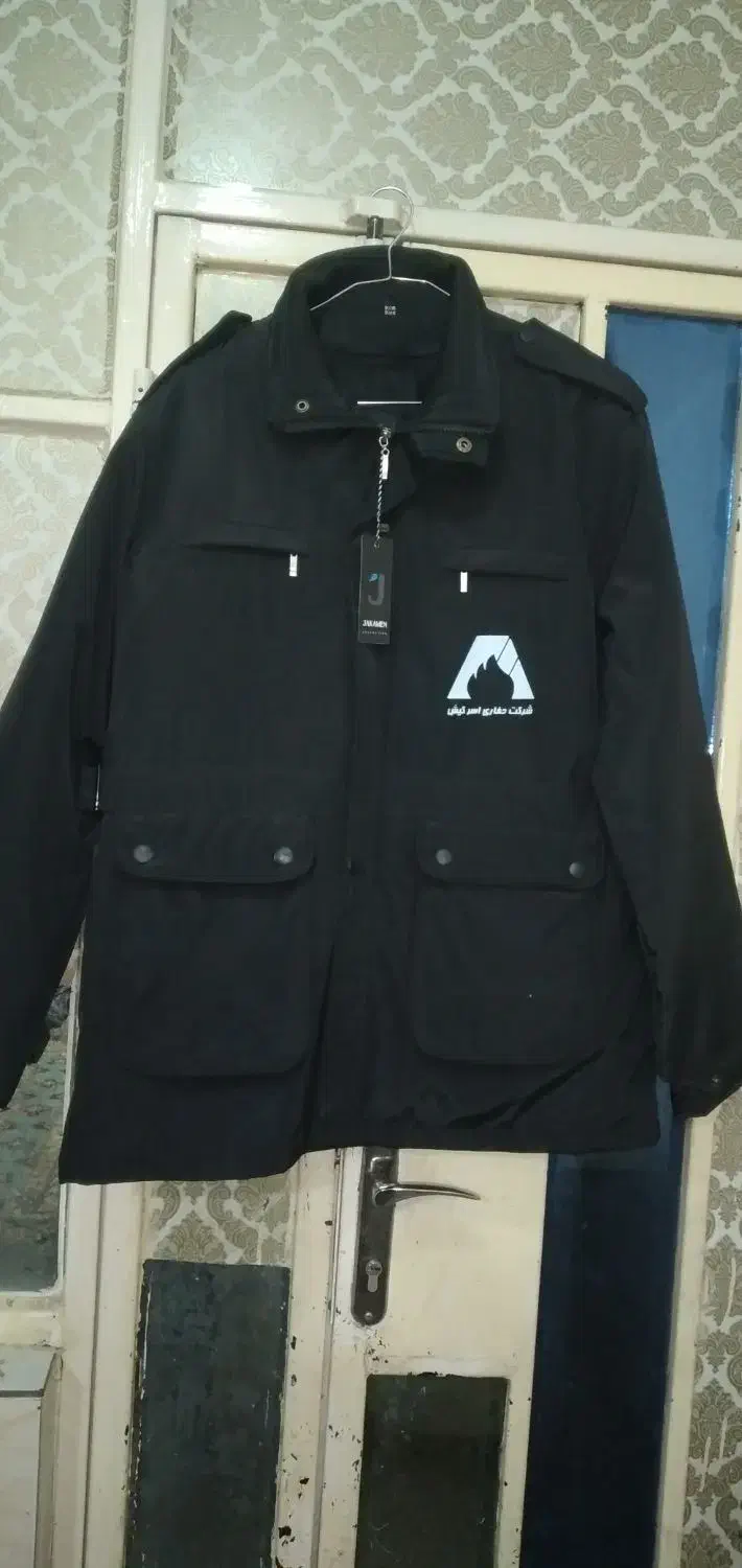 کاپشن|لباس|بهبهان, |دیوار