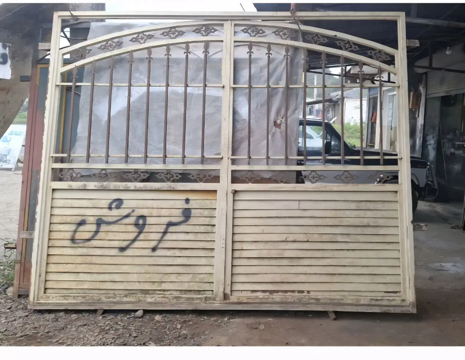 درب ماشین رو صنایع سنگین|مصالح و تجهیزات ساختمان|رشت, لاکان شهر|دیوار