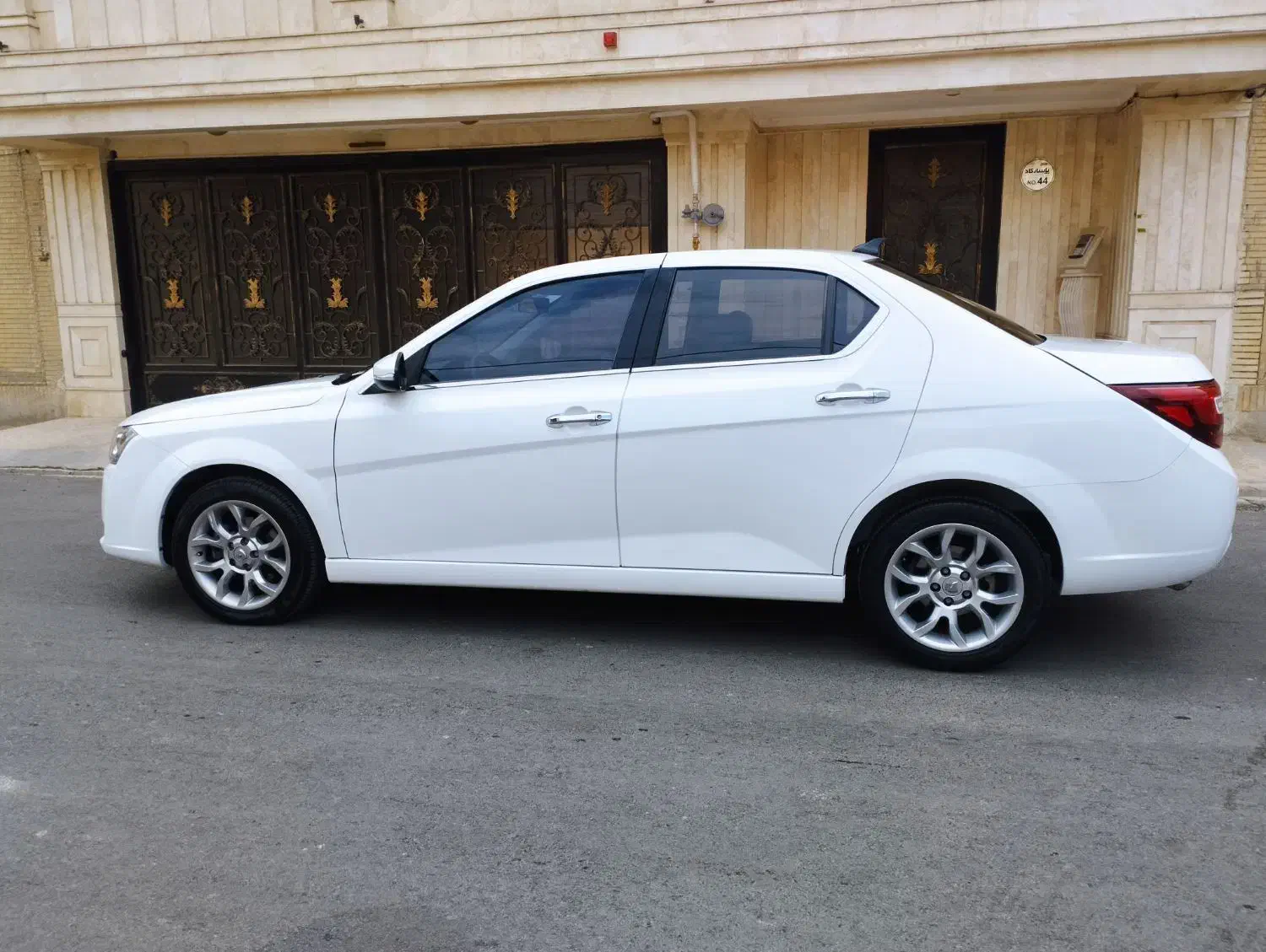 دنا ۶دنده توربو|خودرو سواری و وانت|شاهین‌شهر, مسکن مهر|دیوار