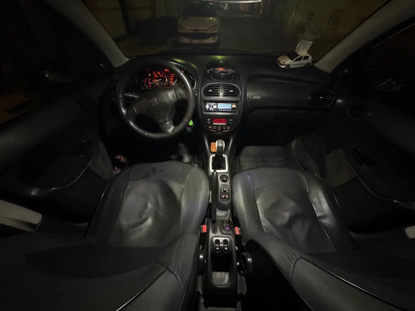 پژو ۲۰۶ تیپ ۳ ۸۳|خودرو سواری و وانت|مشهد, سجاد شهر|دیوار