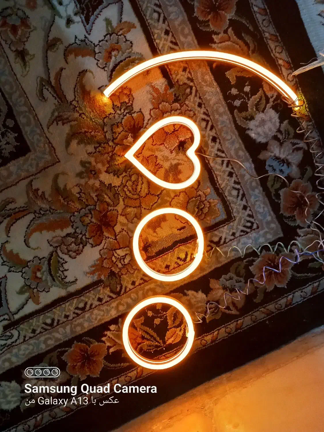 نئون|ریسه و چراغ تزئینی|تربت جام, حافظ|دیوار