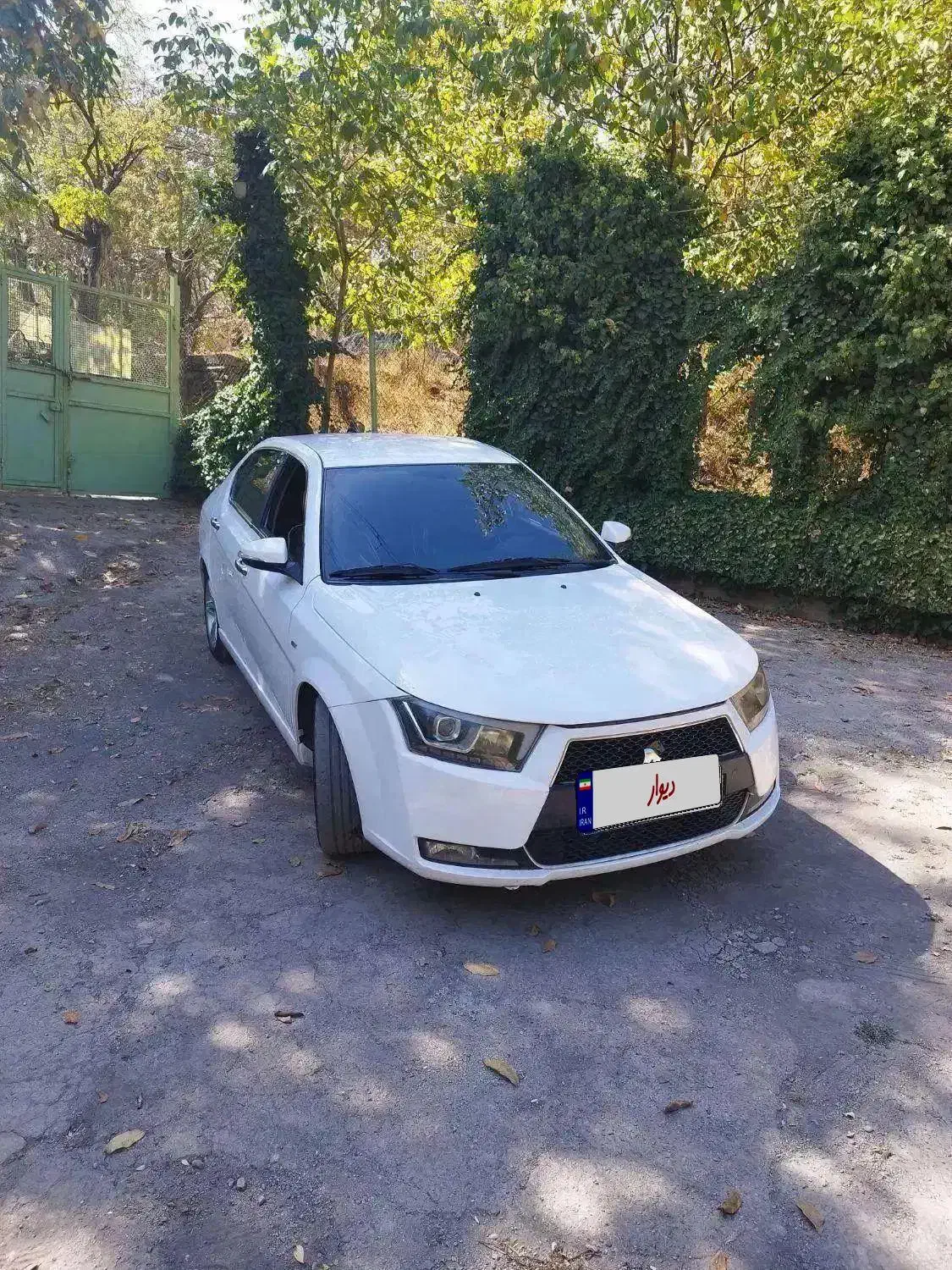 دنا پلاس|خودرو سواری و وانت|همدان, |دیوار