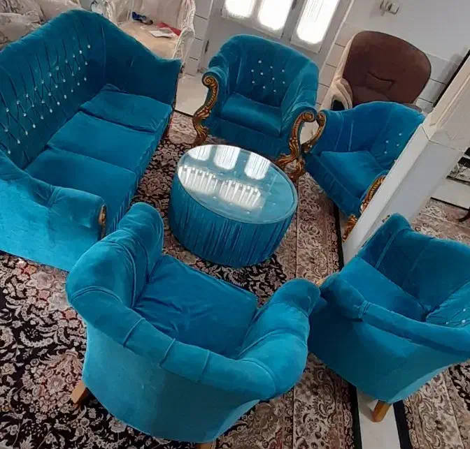 مبل ۷ نفره|مبلمان خانگی و میز عسلی|طبس, |دیوار