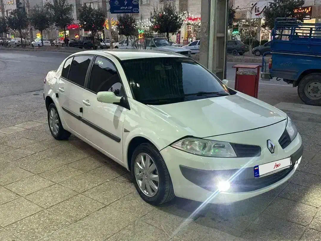 مگان ۲۰۰۰|خودرو سواری و وانت|شیراز, حجت آباد|دیوار