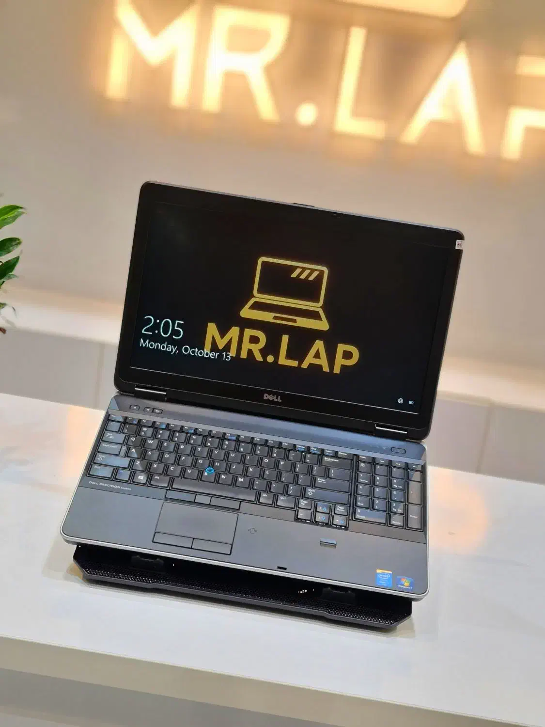 لپ تاپ Dell M2800 گیمینگ / Core i7 MQ گرافیک مجزا|رایانه همراه|شیراز, عفیف‌آباد|دیوار