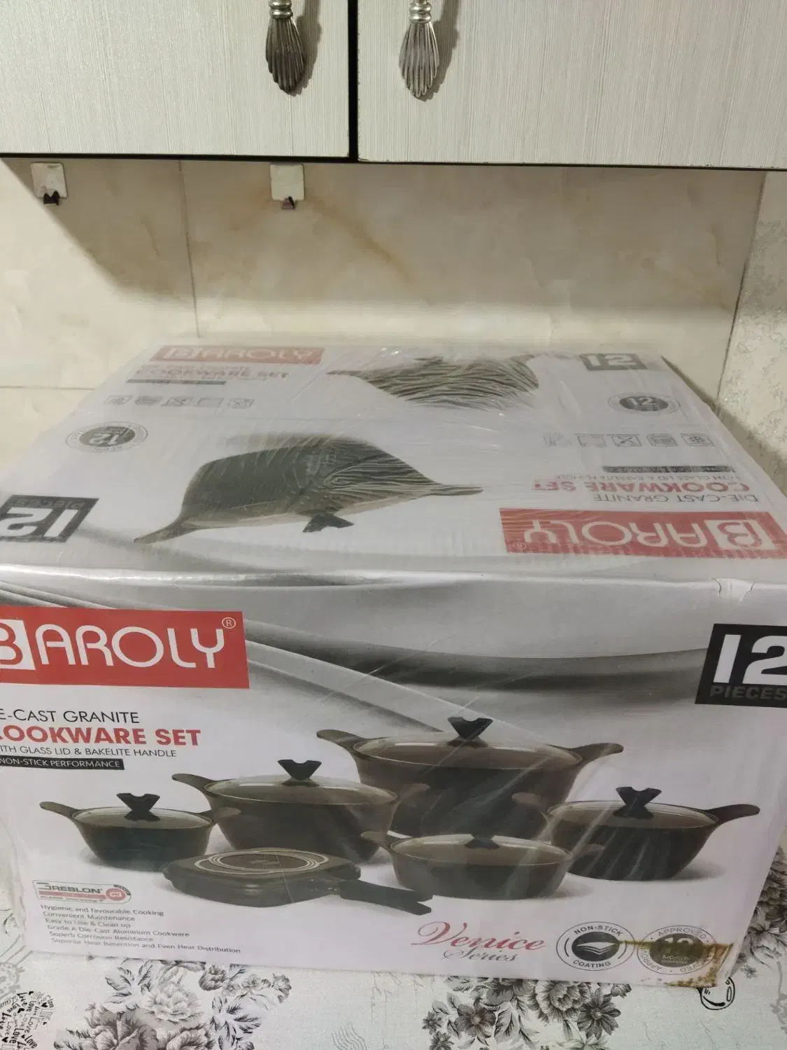 قابلمه تمام چدن۱۲پارچه Baroly نو آکبند پاکدشت|ظروف پخت‌وپز|پاکدشت, پاکدشت (مامازند)|دیوار