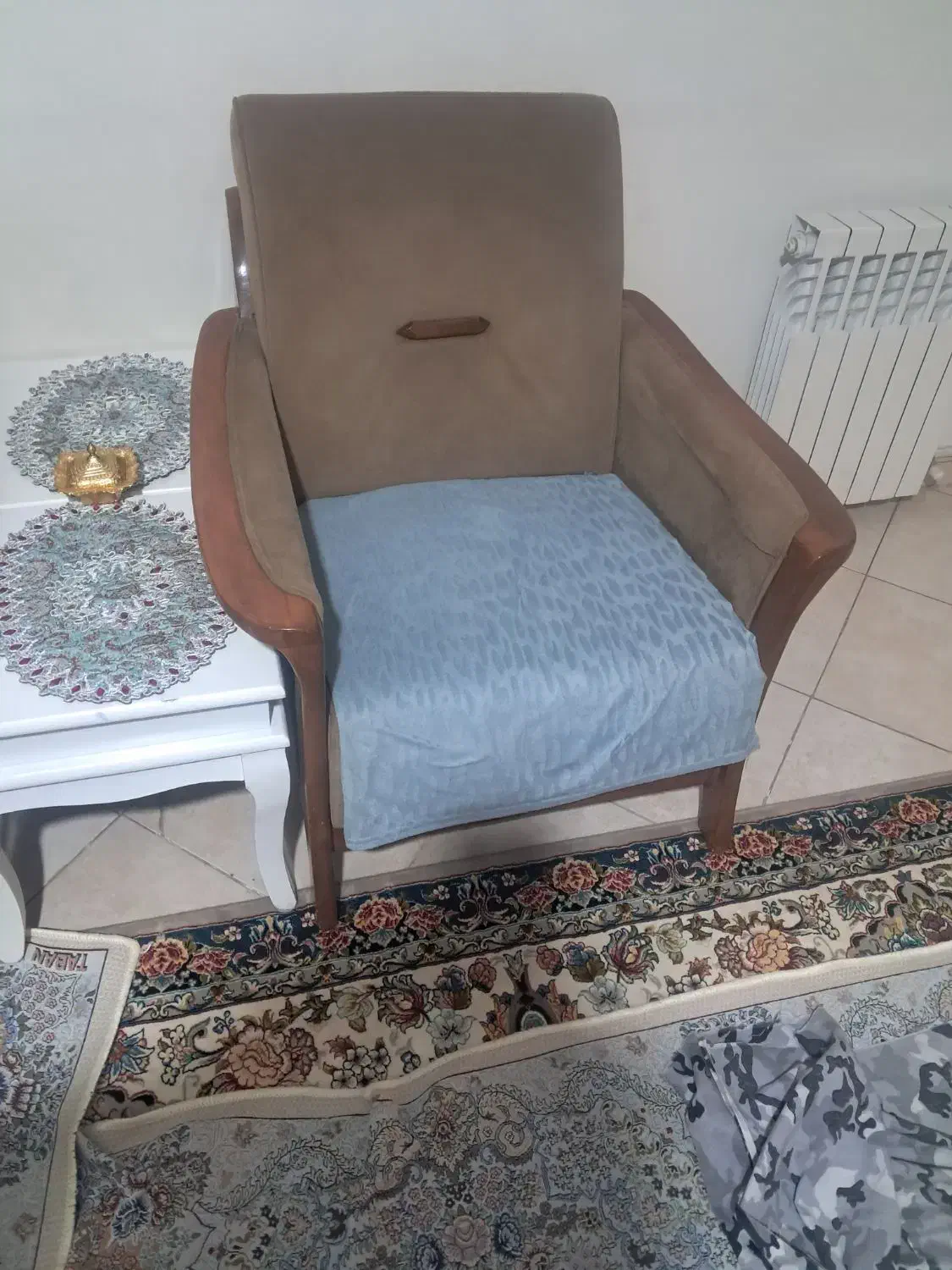 مبل ۷ نفره سالم|مبلمان خانگی و میز عسلی|تهران, هاشمی|دیوار