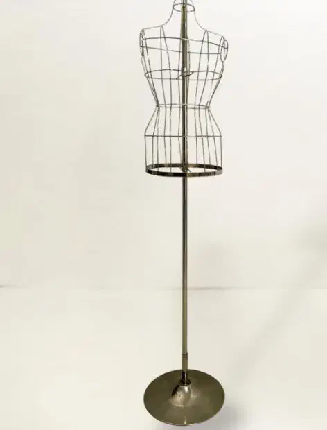 مانکن،چوبکار،مانکن دبه ای|فروشگاه و مغازه|رشت, لاکان شهر|دیوار