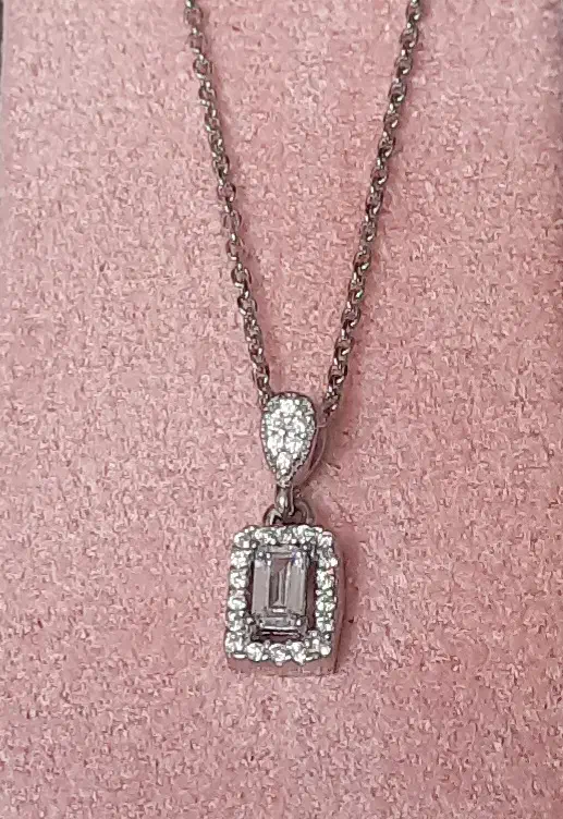 گردنبند نقره مینیمال دخترانه بسیار شیک و زیبا|جواهرات|اصفهان, چرخاب|دیوار