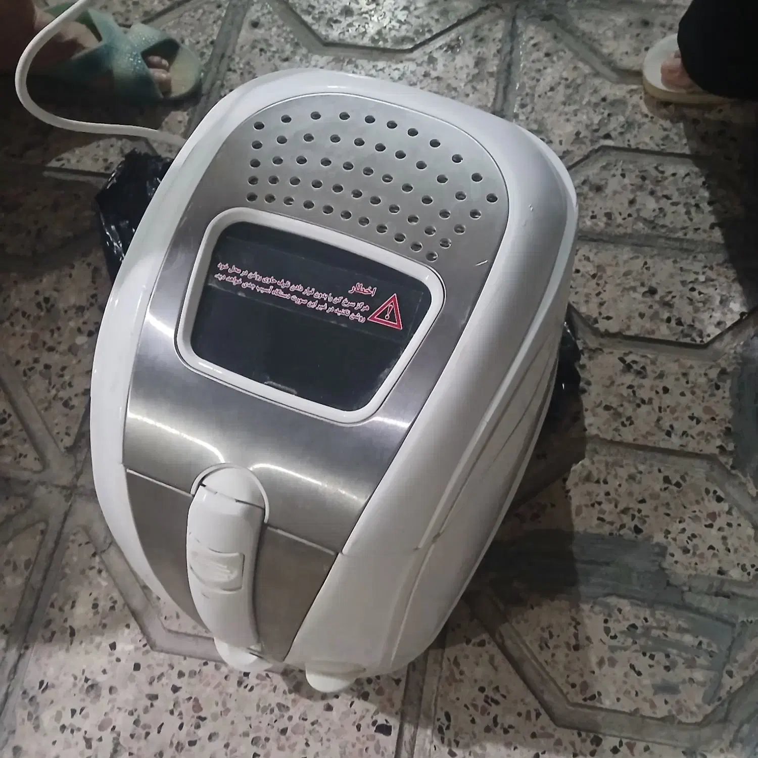 سرخ کن نو|اجاق گاز و لوازم برقی پخت‌وپز|مشهد, شهید معقول|دیوار