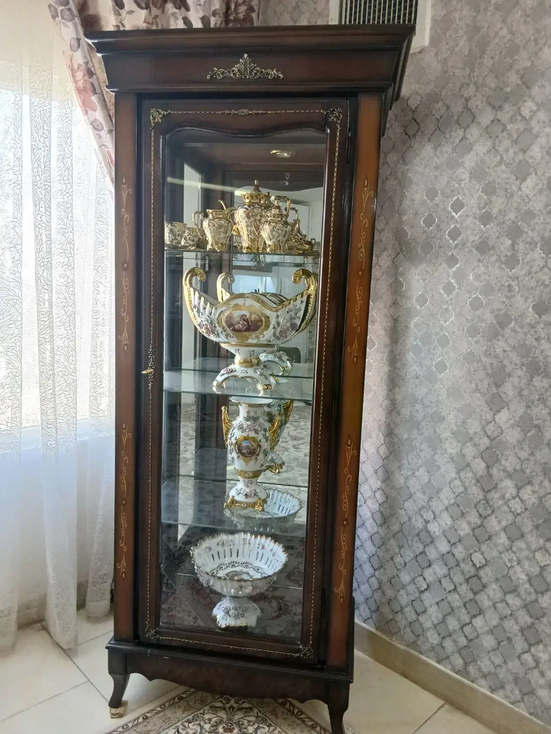 گنجه درحدنو|بوفه، ویترین، کنسول|گلبهار, شهر جدید گلبهار|دیوار