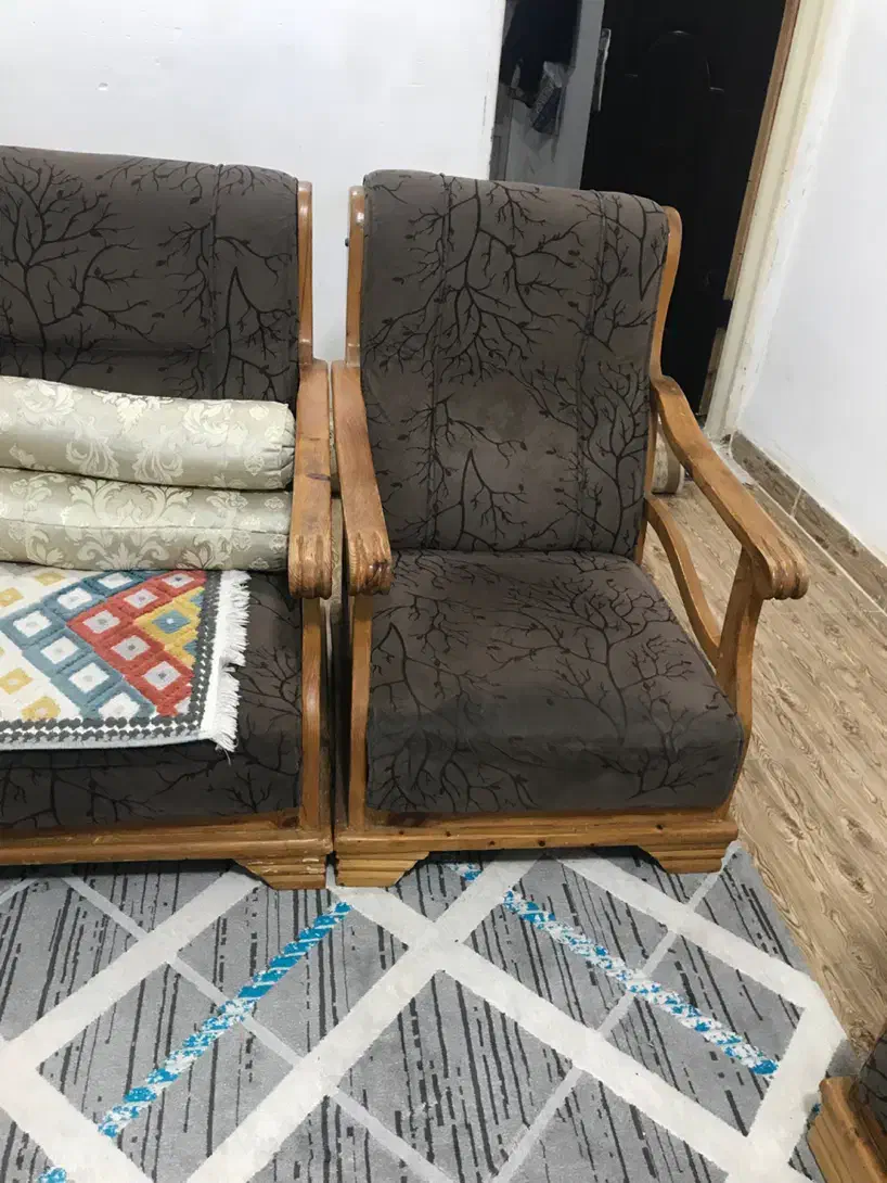 مبل۶نفره باعسلی وجلومبلی سالم ومحکم|حراج|رشت, استقامت ۲|دیوار