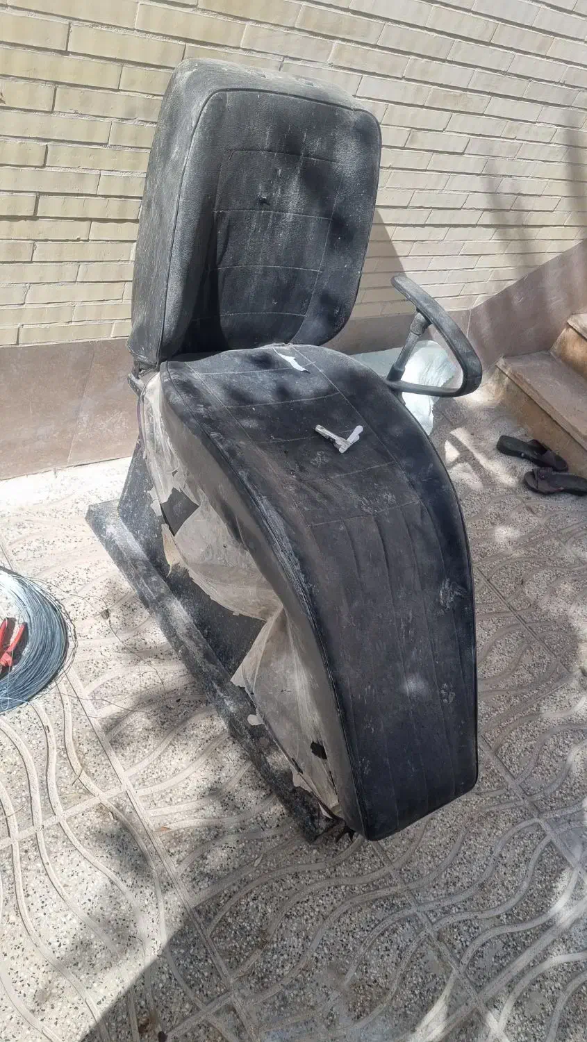 صندلی|مبلمان خانگی و میز عسلی|حمیدیا, |دیوار