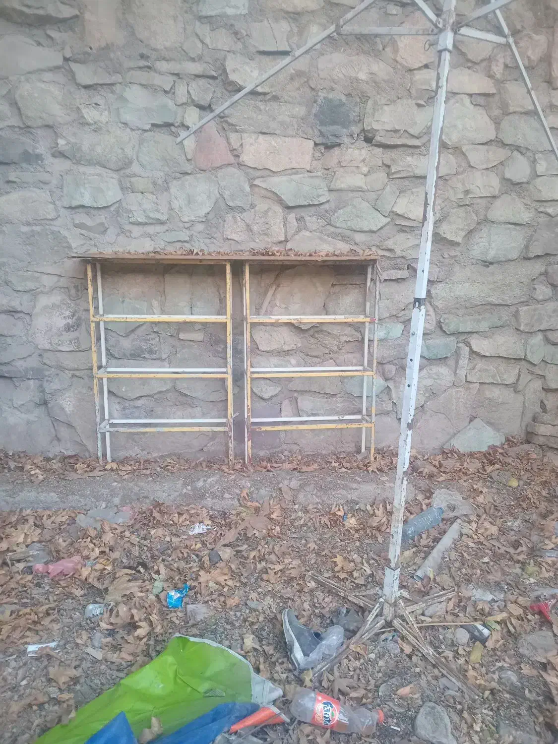 طبقه قفسه اهنی|فروشگاه و مغازه|فشم, |دیوار