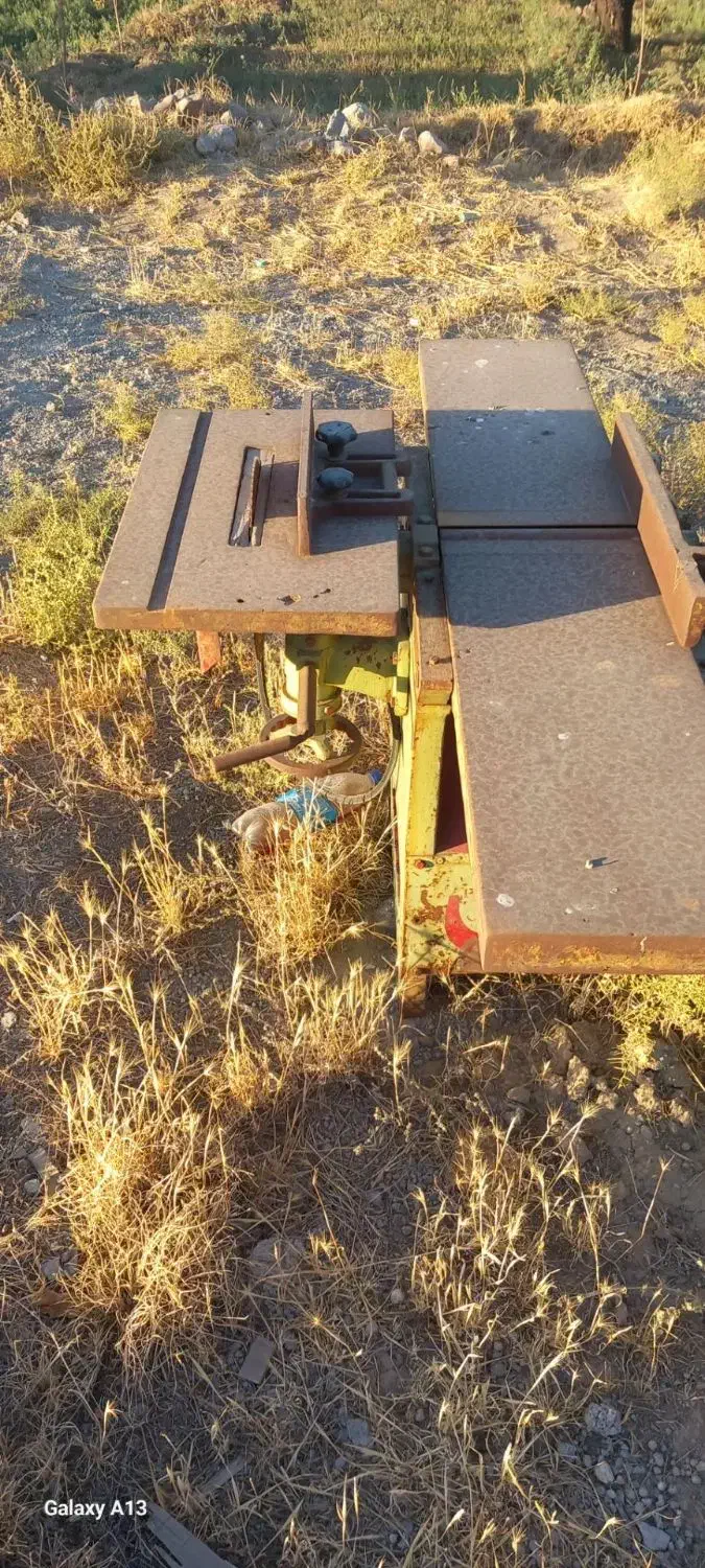 یک عدد لنت ویک عدد 3کاره بدون دینام|ماشین‌آلات صنعتی|عجب شیر, |دیوار