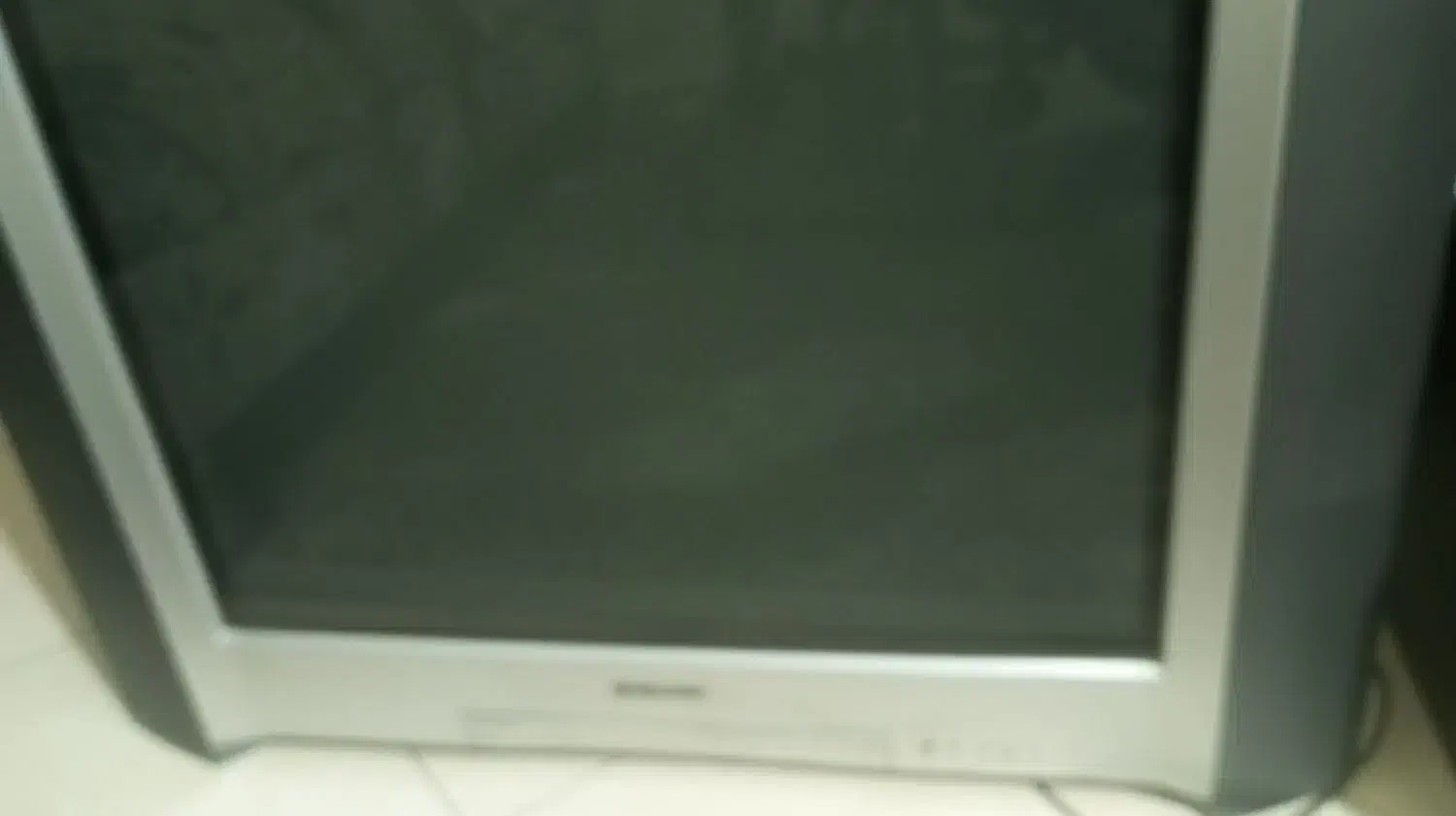 تلویزیون سالم با کنترل وبه شرط تست|تلویزیون و پروژکتور|کرج, رجبآباد|دیوار