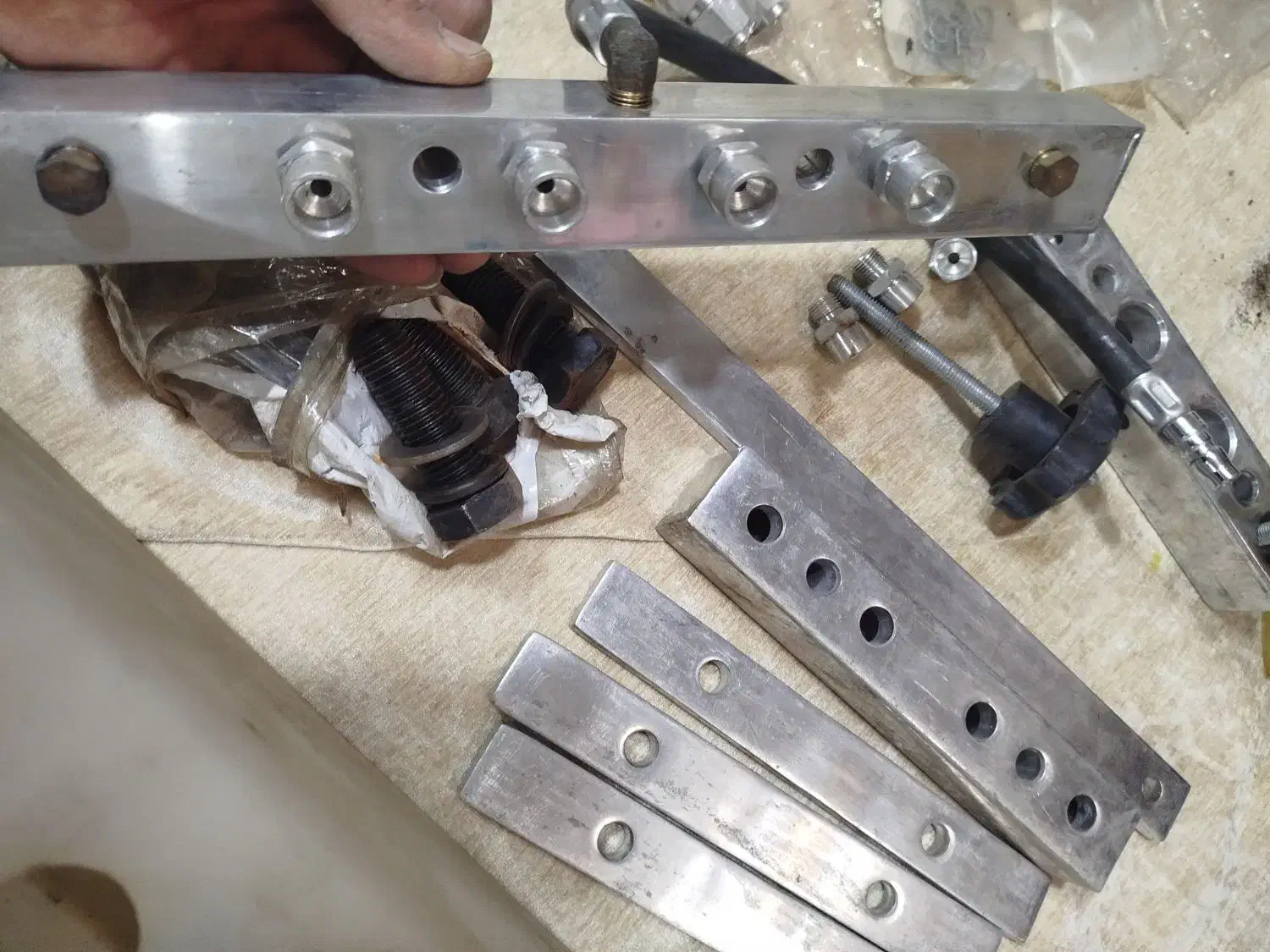 وسایل انژکتورشور|قطعات یدکی و لوازم جانبی|قرچک, مهدیه|دیوار