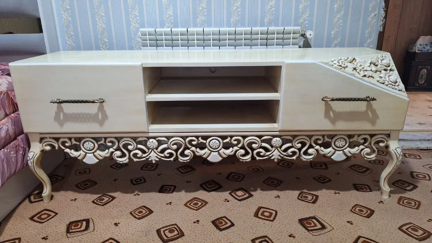 ست میز تلویزیون ، میز تلفن و ساعت ایستاده|میز تلویزیون|مشهد, شهرک لشکر (شهرک غرب)|دیوار